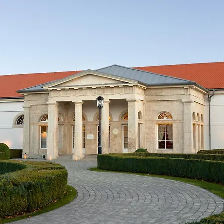 Bed & Breakfast Mariavoelgy Stay&play 4*